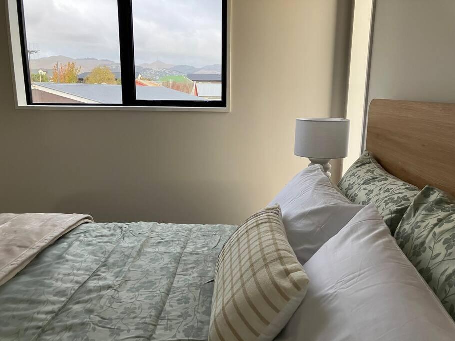 כרייסטצ'רץ' 2-Bedroom Ensuite, Close To City, Comfortable, Accessible With Own Parking מראה חיצוני תמונה