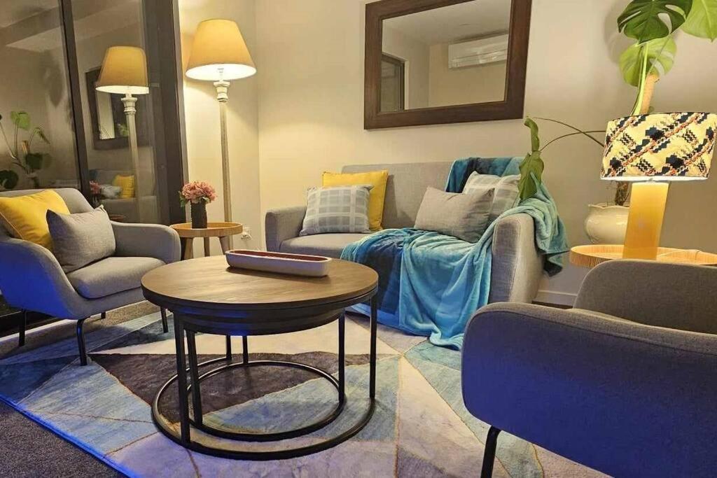 כרייסטצ'רץ' 2-Bedroom Ensuite, Close To City, Comfortable, Accessible With Own Parking מראה חיצוני תמונה